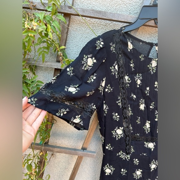 Reformation Patchouli Maxi Dress Lindsay Floral Size 6 - Picture 7 of 7